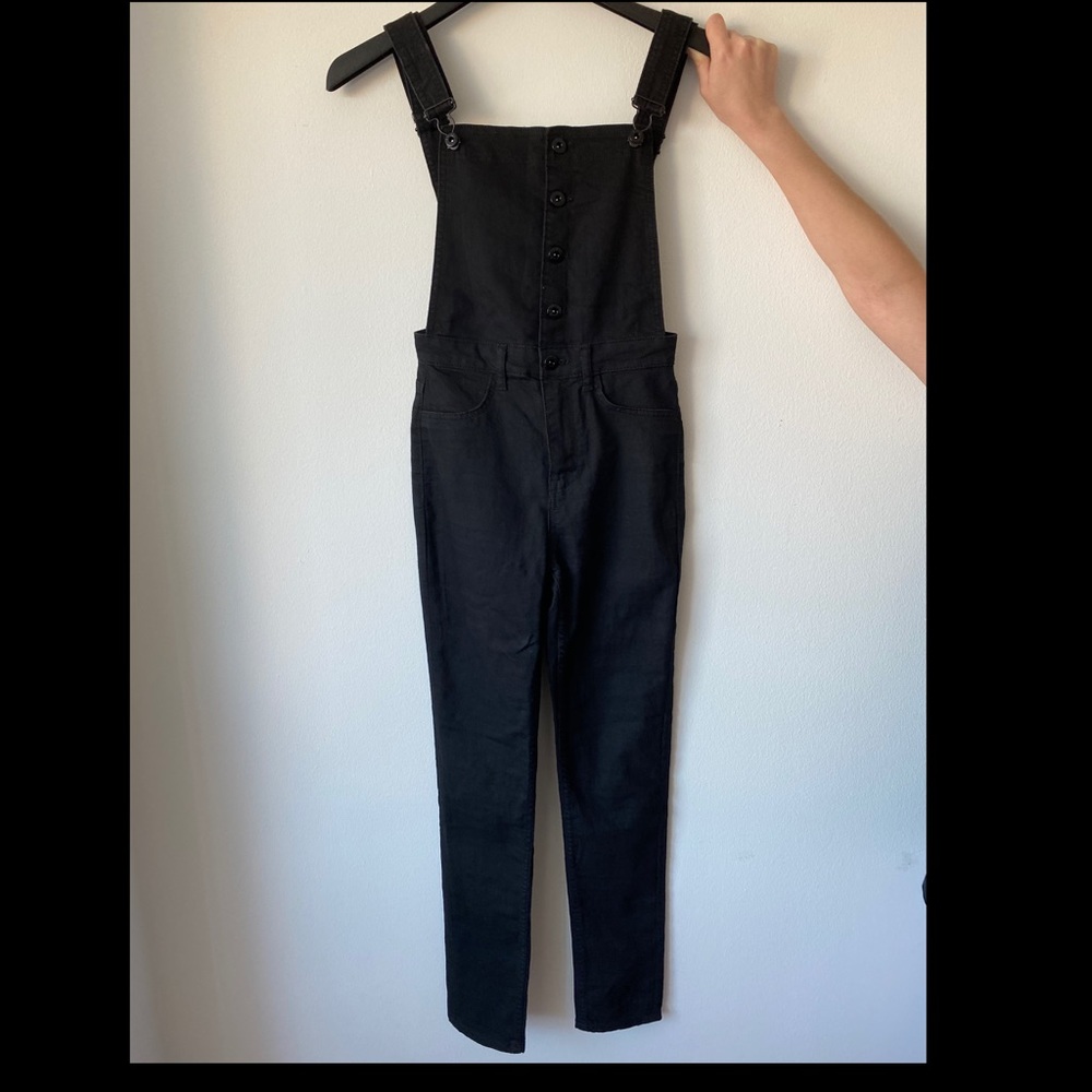 H&M divided black overall
